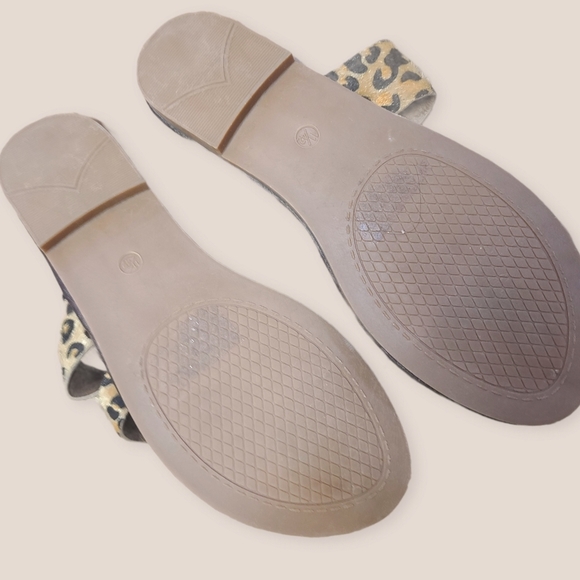 Seven7 Women's Maldives Toe Ring Strappy Slip-On F - Picture 3 of 4